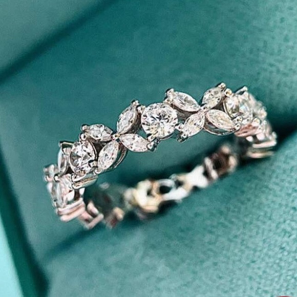 Luxe 14k Gold Plated 925 Sterling Silver Cubic Zirconia Ring - Picture 5 of 9